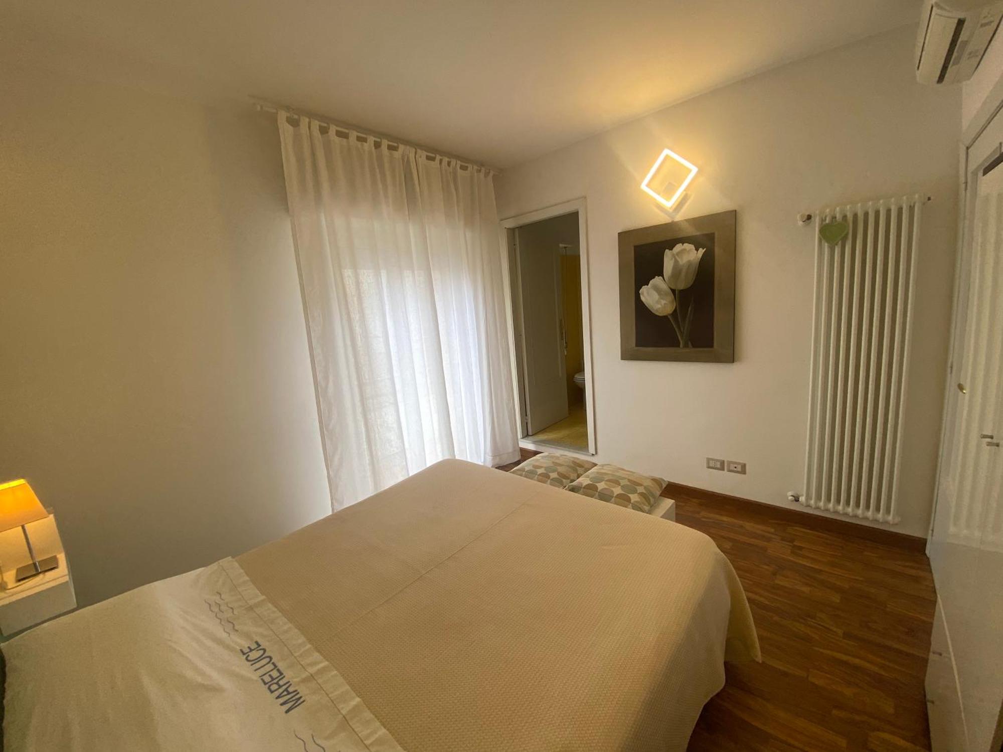 Mareluce Apartment *
