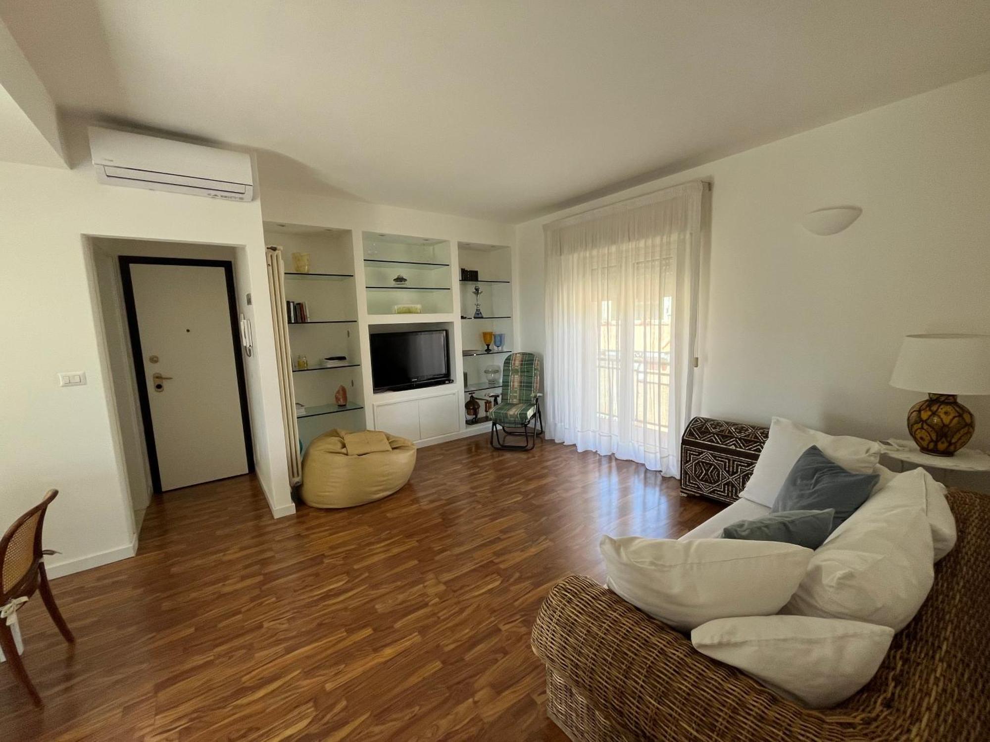 Mareluce Apartment