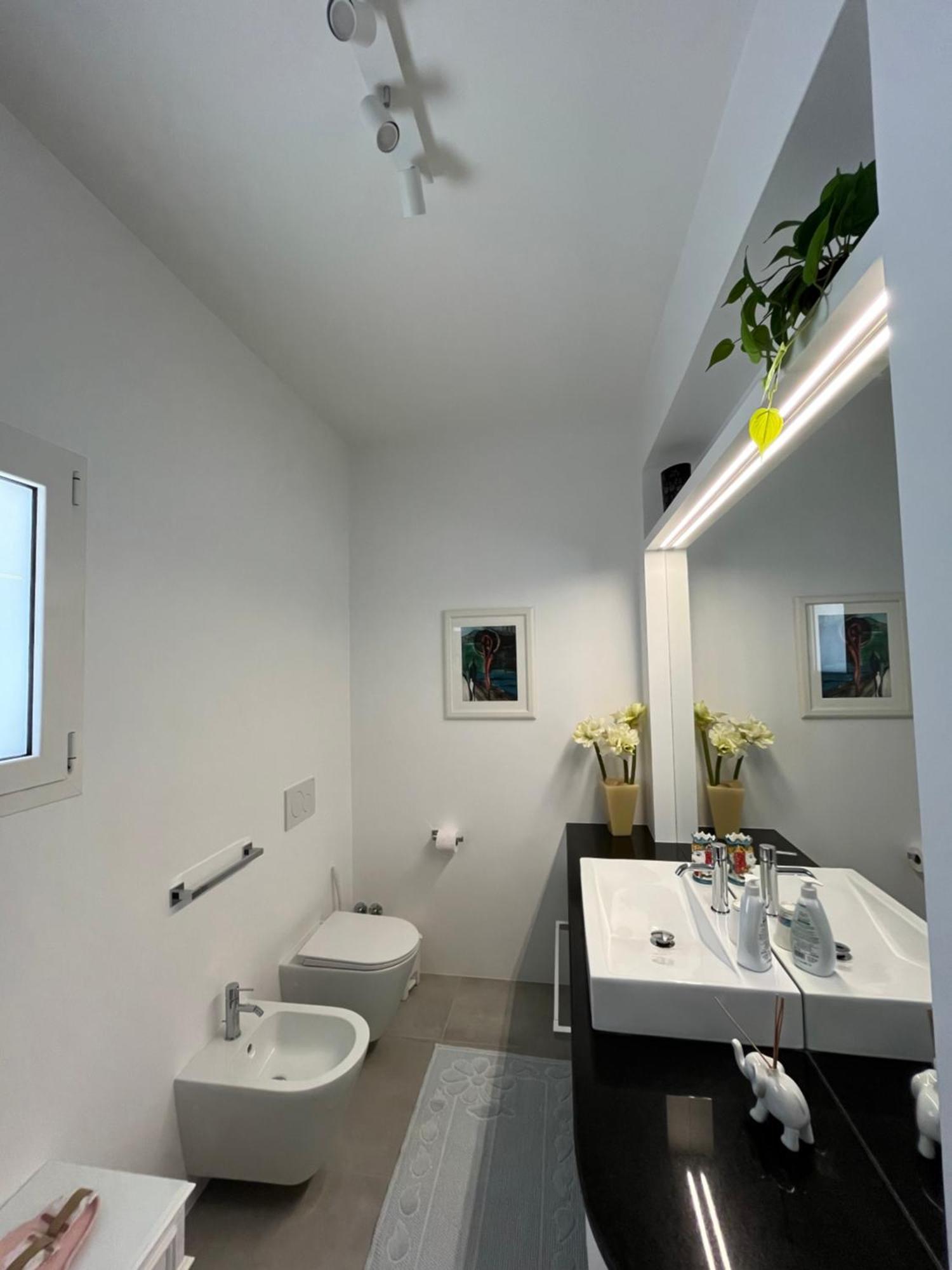 Mareluce Apartment Letojanni